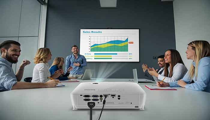 Do projectors have a lifespan?