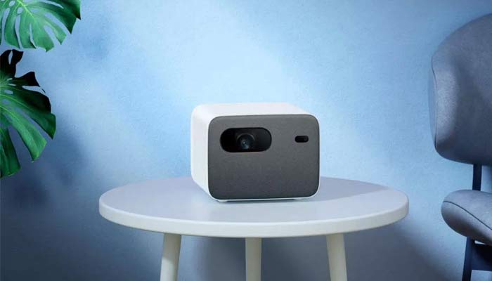 What is a smart projector? Should you buy one?